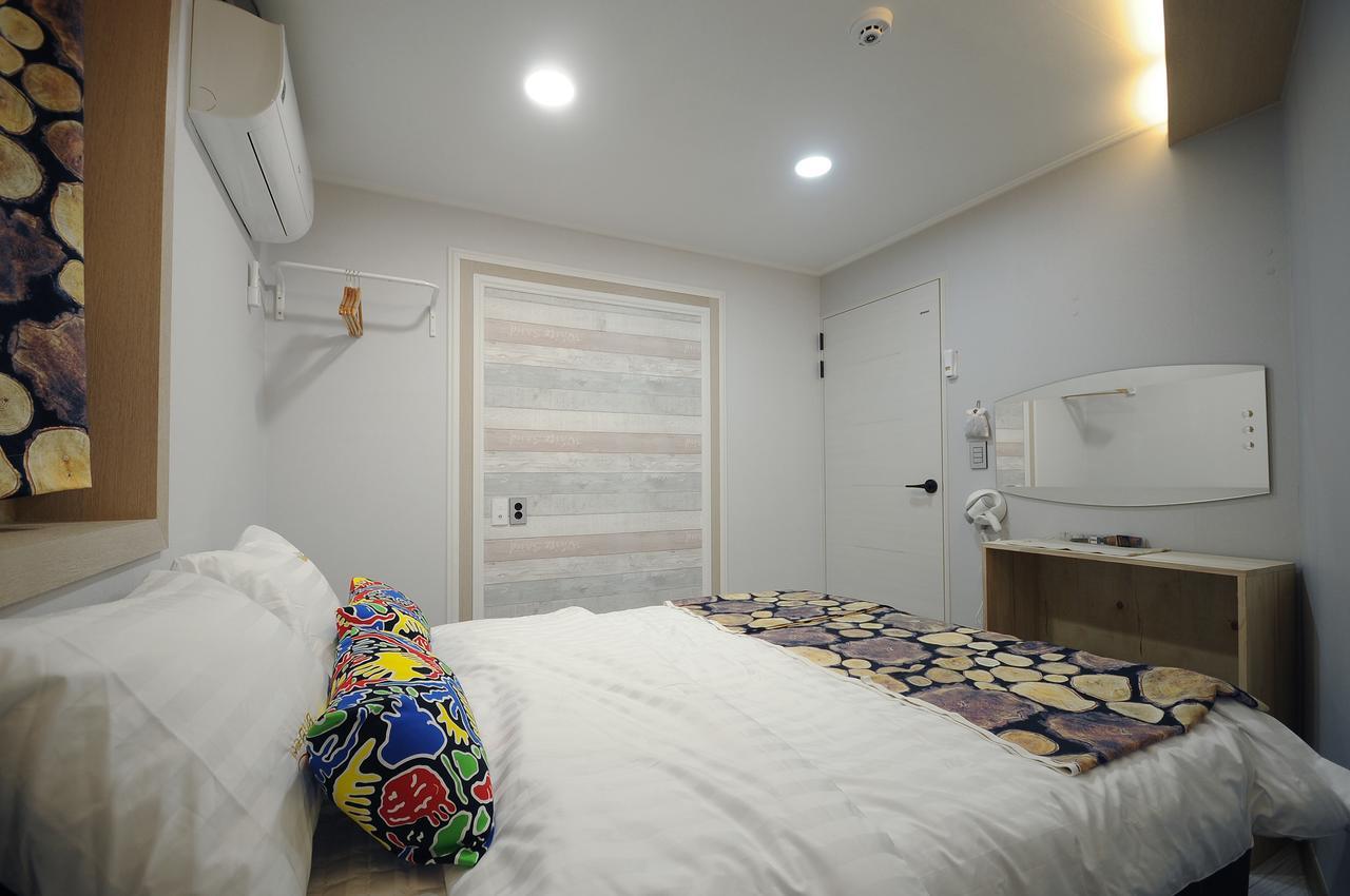 Family Hotel Bnb Pusan Zewnętrze zdjęcie