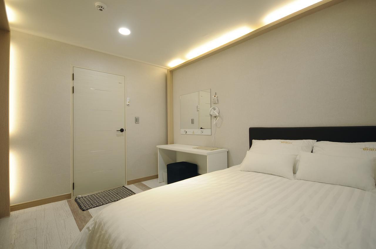 Family Hotel Bnb Pusan Zewnętrze zdjęcie